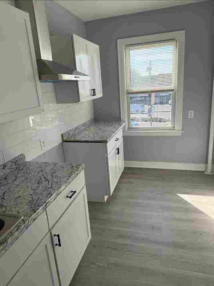 1 bedroom Downtown Milford