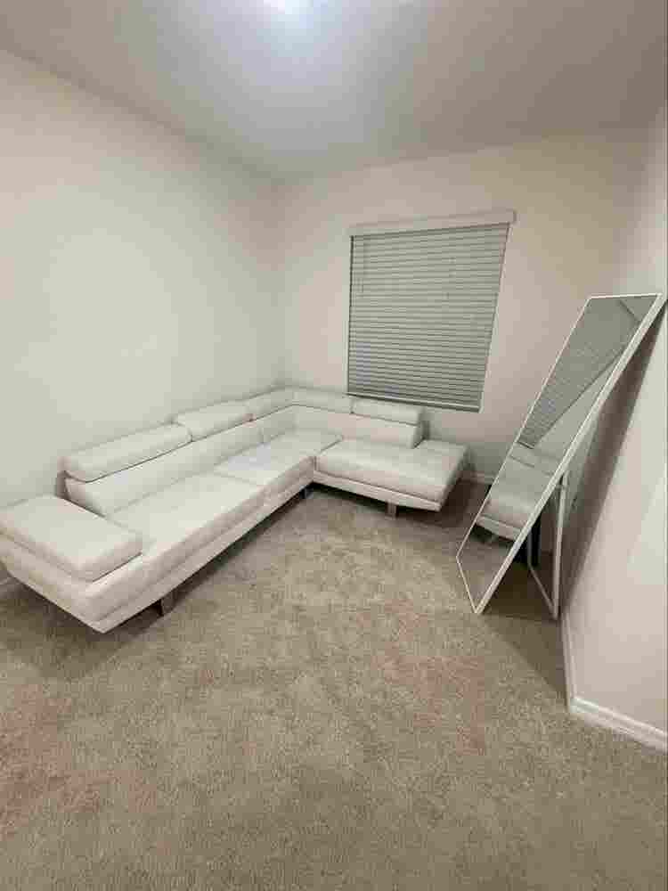 Habitación para rentar disponible