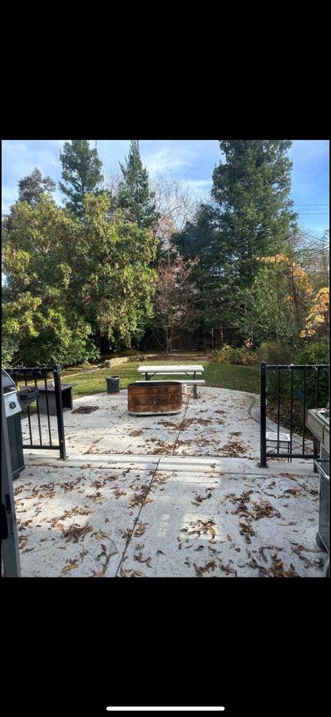 Perfect East Sac Rental Available!