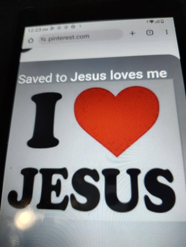 Perfect room to rent furnished