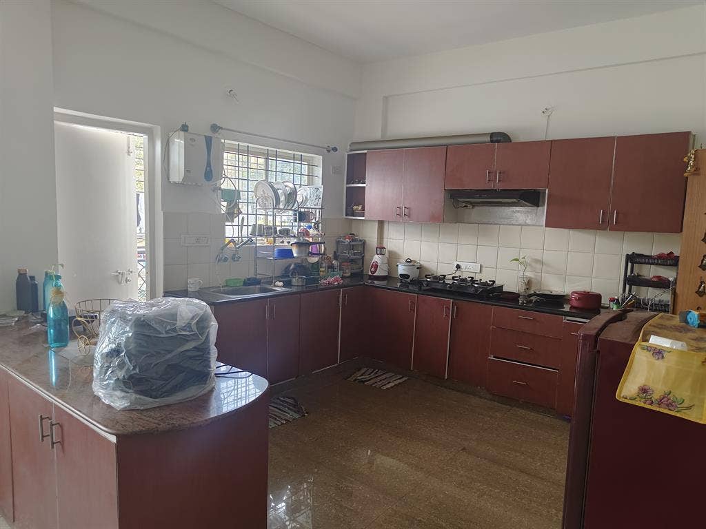 Looking for a flatmate