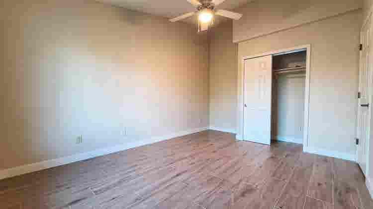 female seeking 3rd roomate