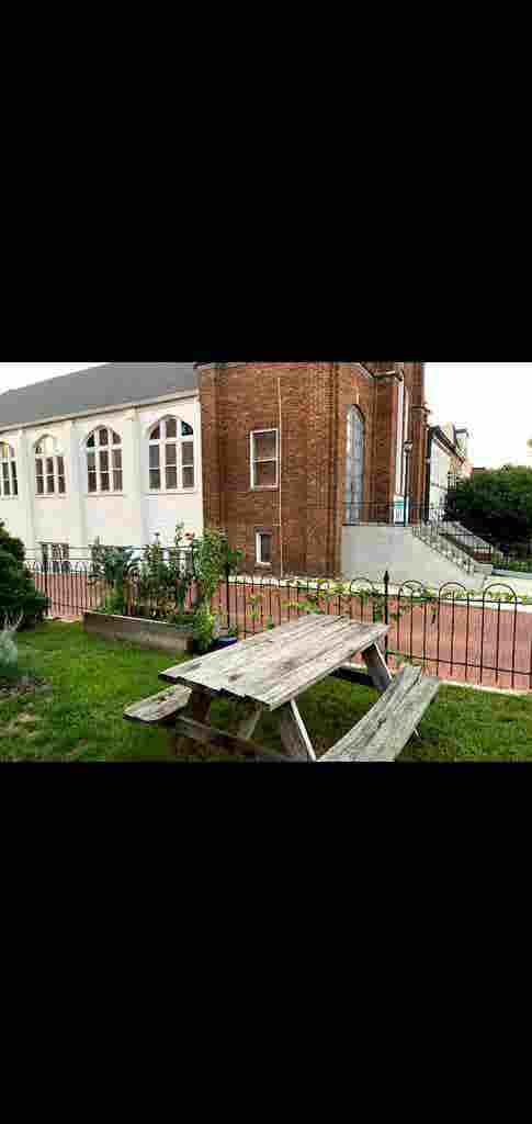 sq ft apt. in Capitol Hil