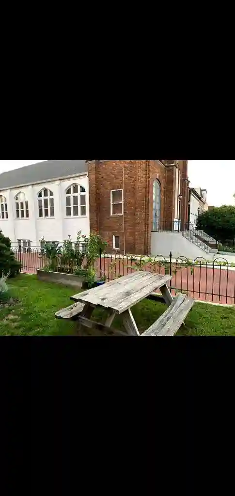 sq ft apt. in Capitol Hil