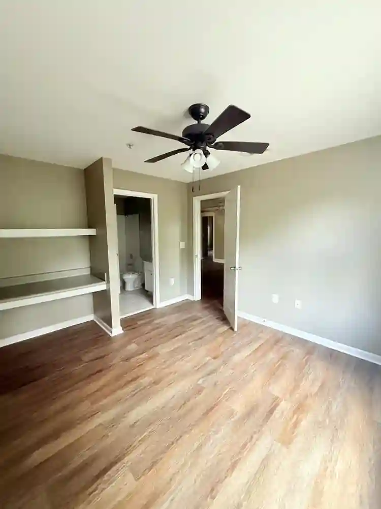 One room with private Bathroom