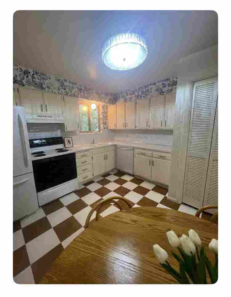 Fully Furnished Millcreek Apartment