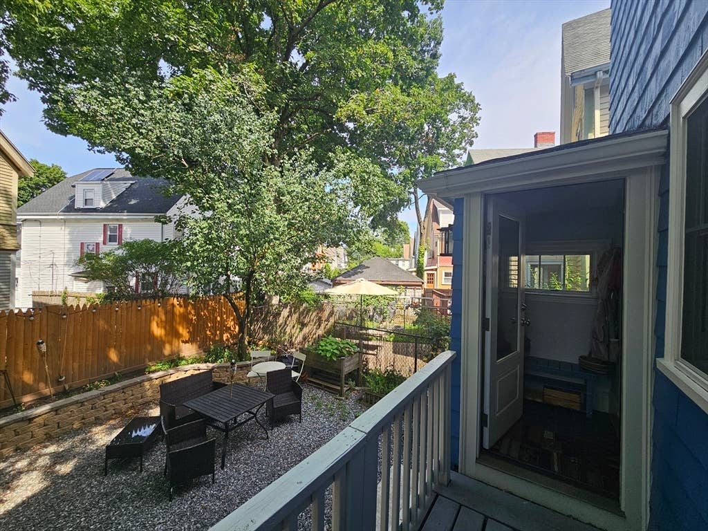 Furnished Beautiful Family House