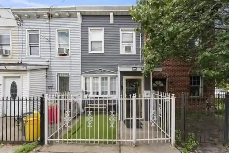 This is move in ready home