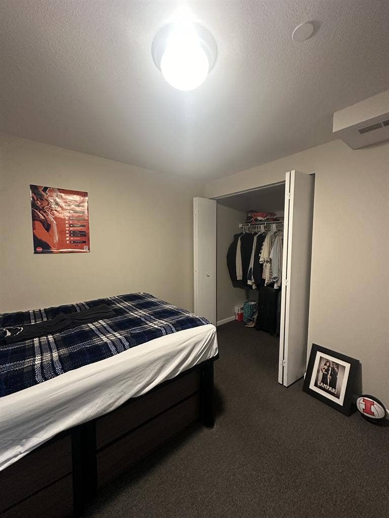 4-bedroom student apartment