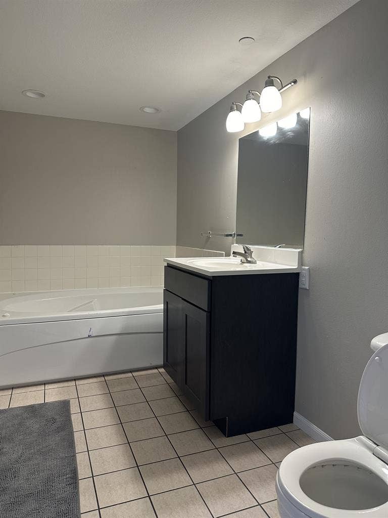 4-bedroom student apartment