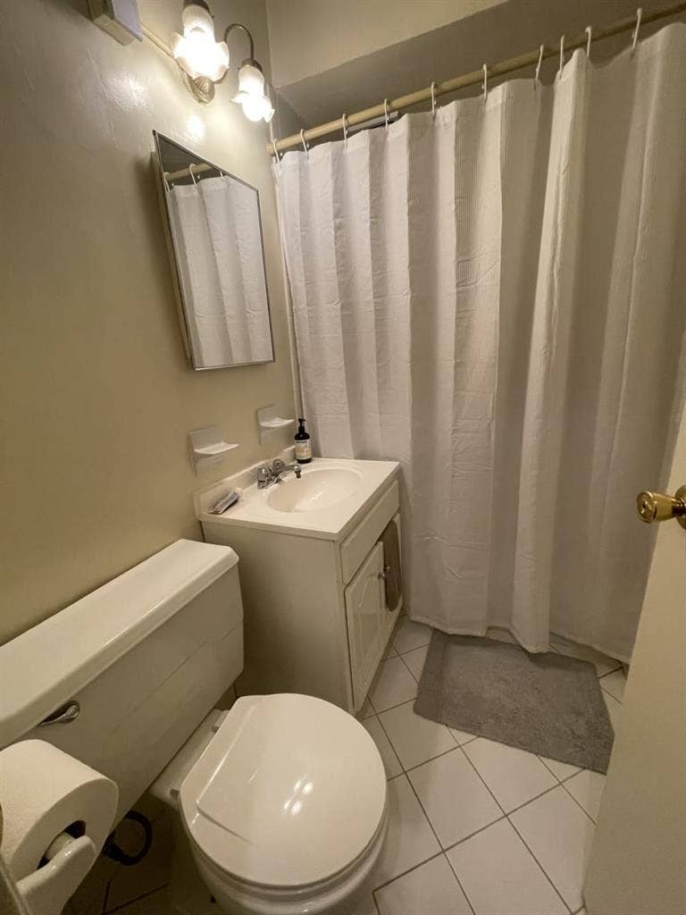 bedroom apt. Jan 5th