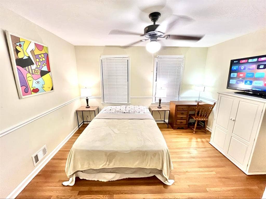 Private Room In Sandy Springs