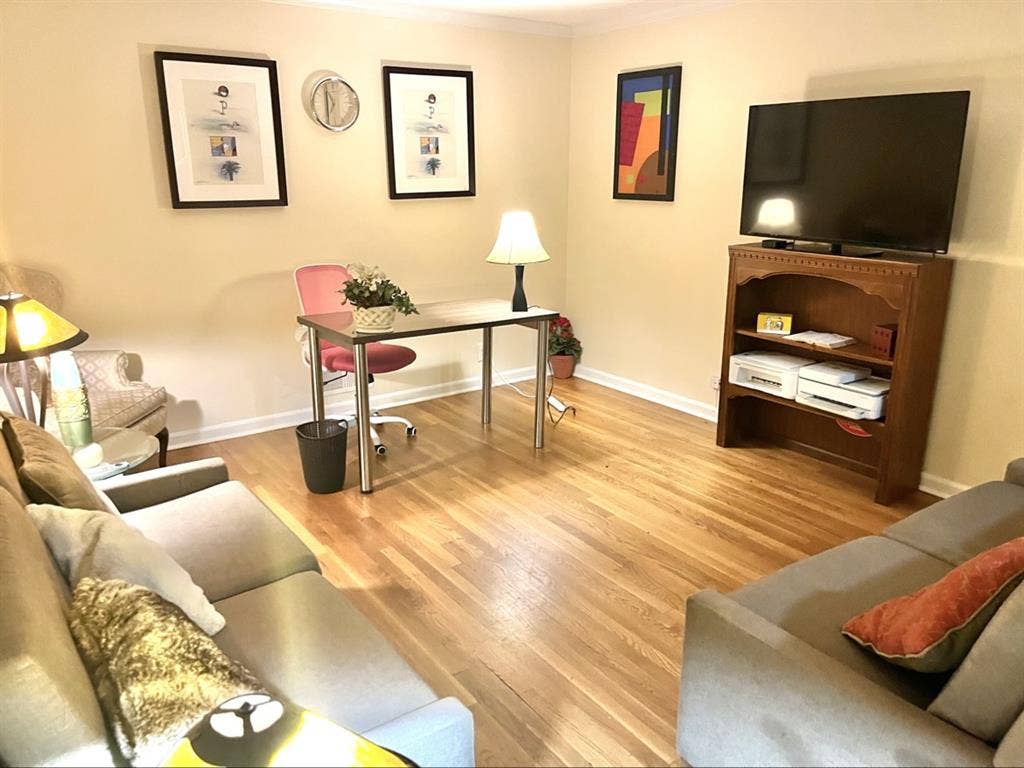 Private Room In Sandy Springs