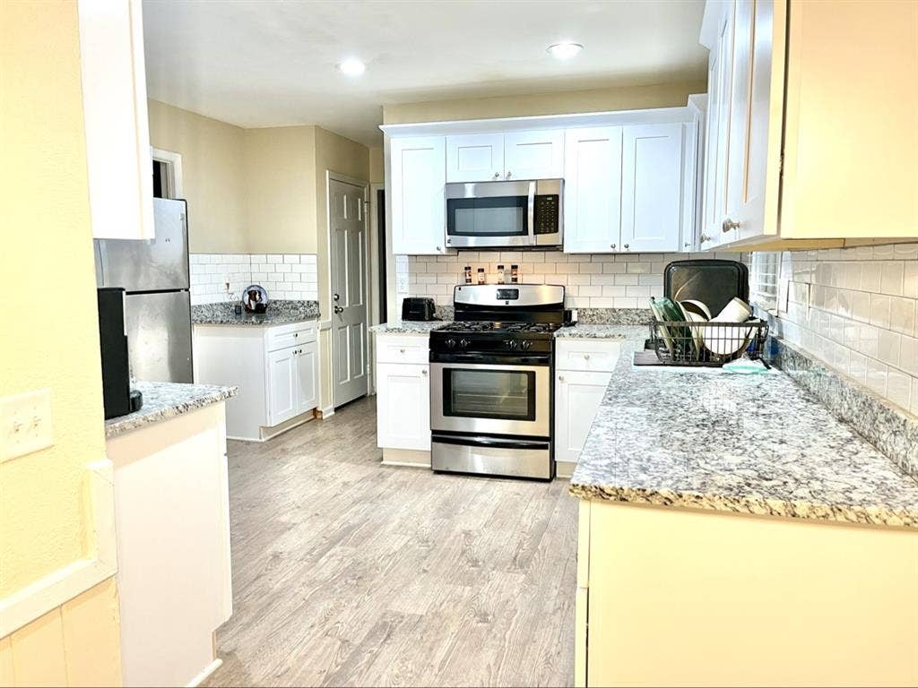 Private Room In Sandy Springs