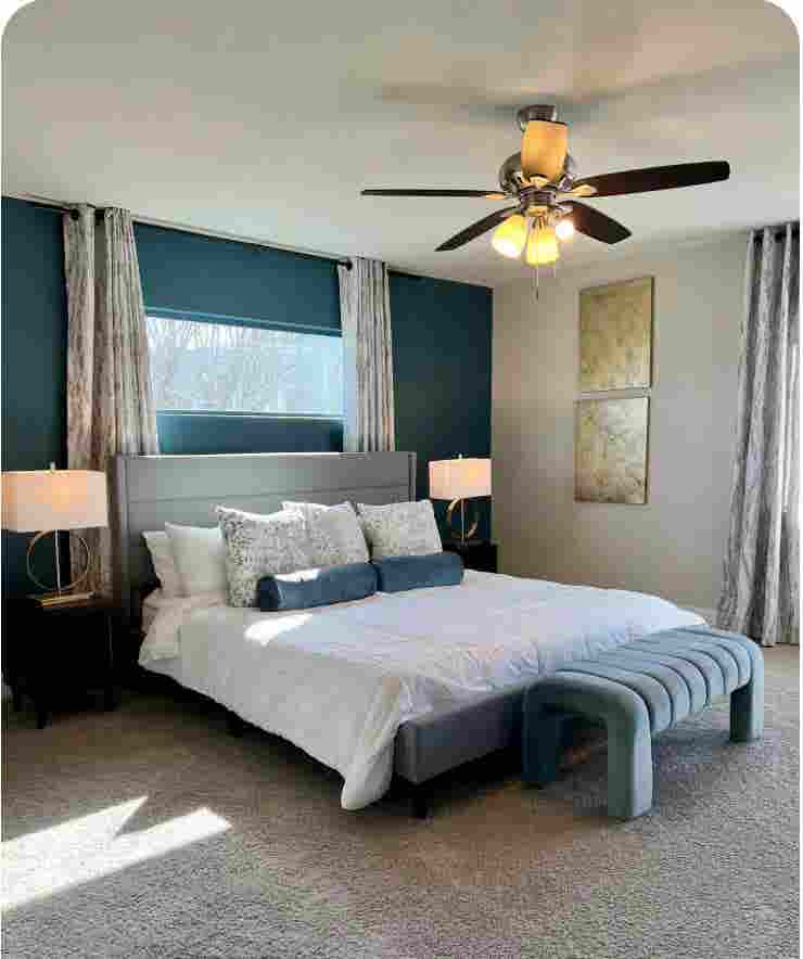 HUGE Master Suite (King Bed)