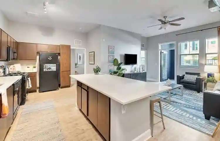 1 private bedroom and bathroom