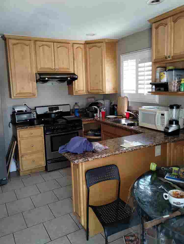 Room for rent in large house