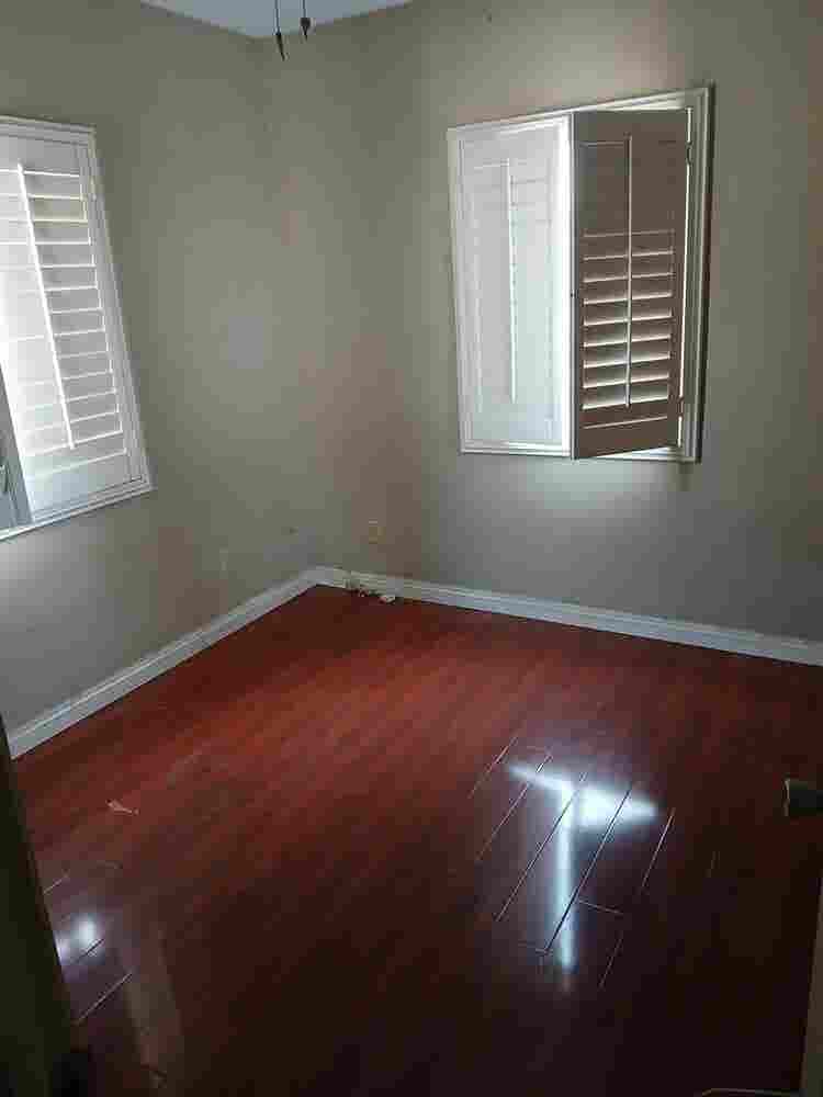 Room for rent in large house