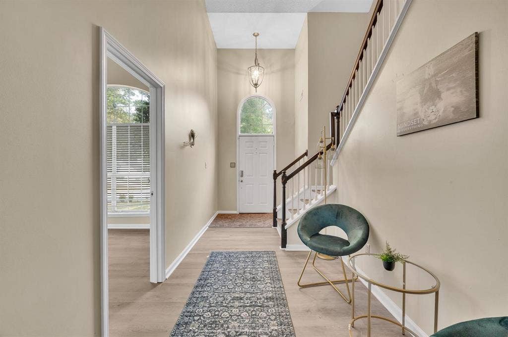 Room for Rent-Springhead Ln Charlot
