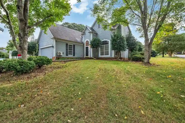 Room for Rent-Springhead Ln Charlot