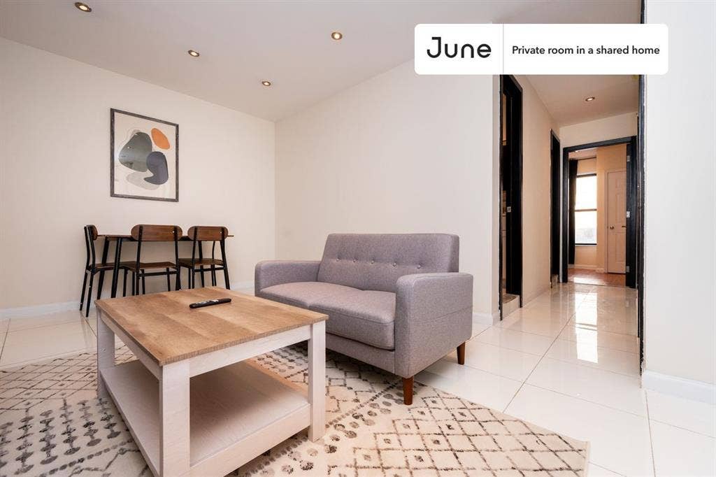 4 BR in New York City