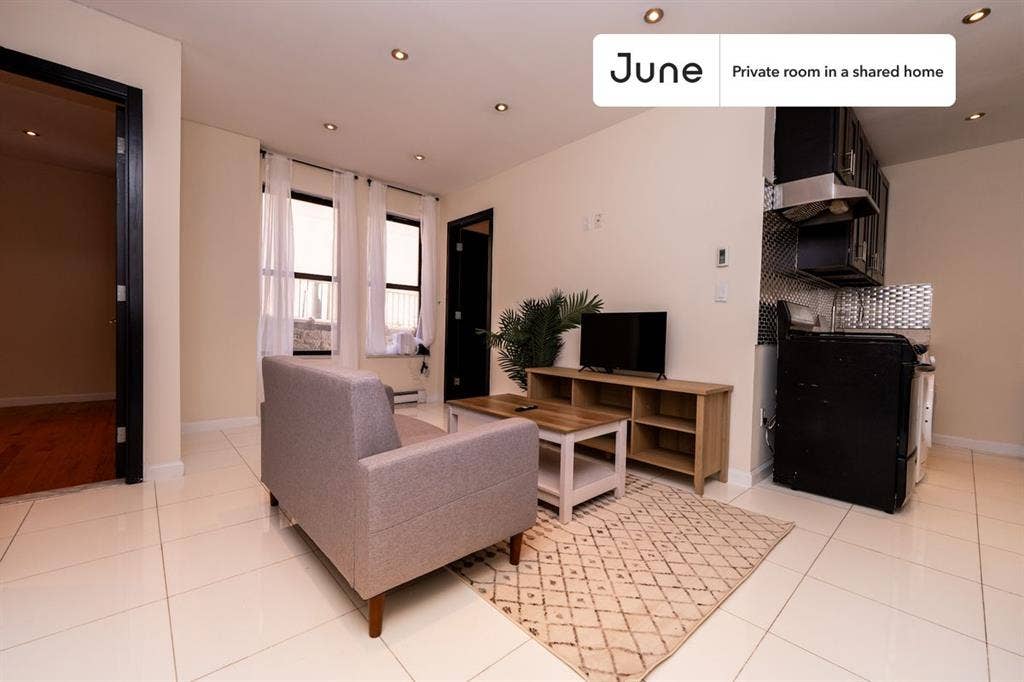 4 BR in New York City