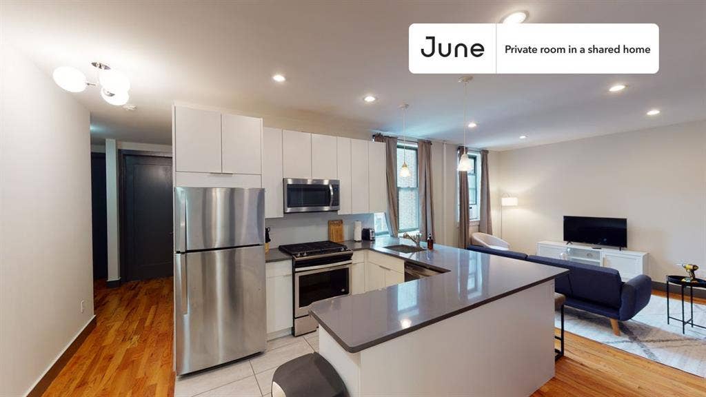 5 BR in New York City