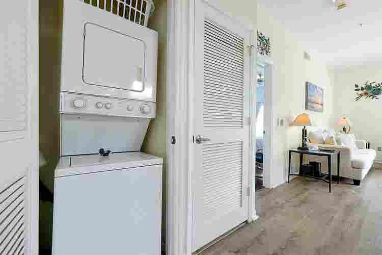 Furnished rooms for rent Kissimmee