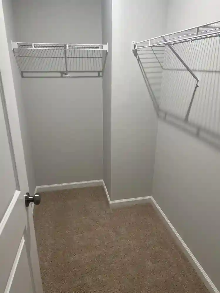 Gay man seeking roommate.