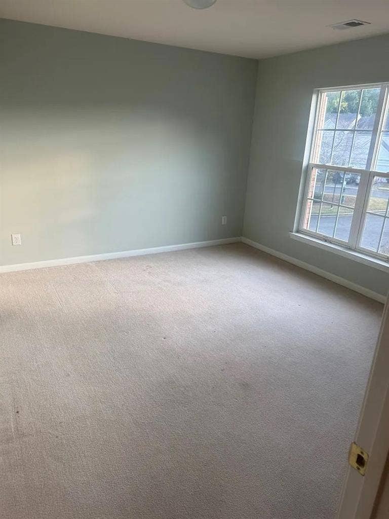 3 BR in Charlotte