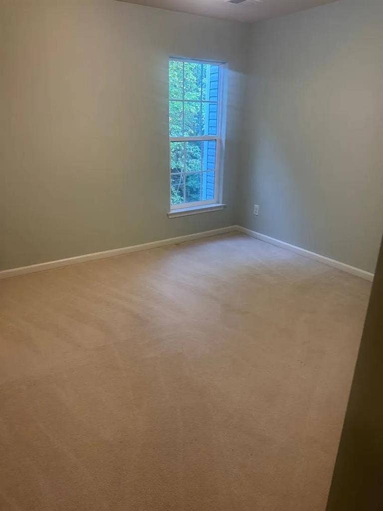 3 BR in Charlotte