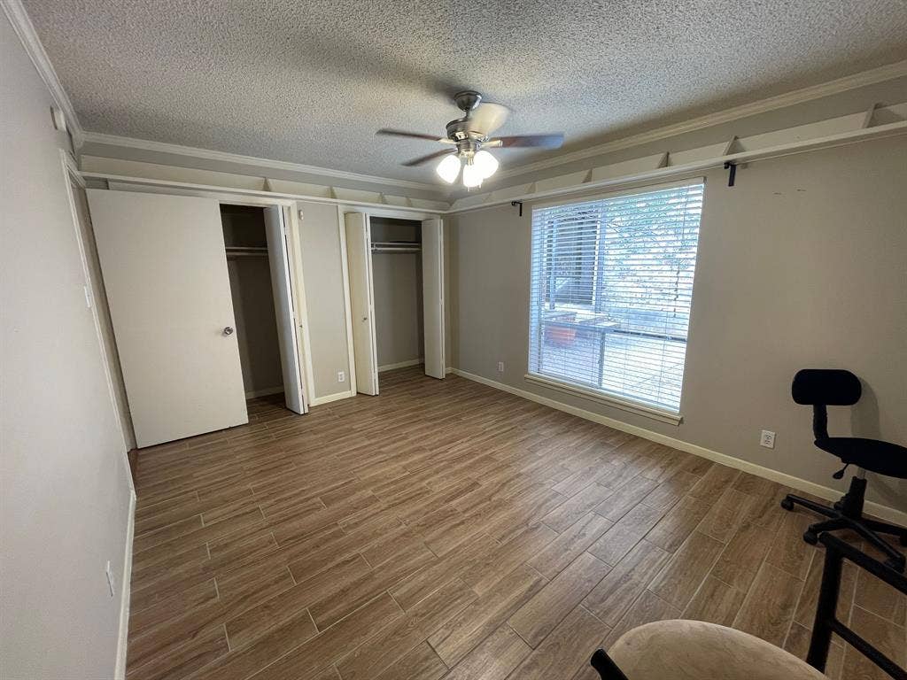 2 BR in Austin