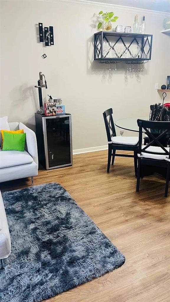 2 BR in Austin