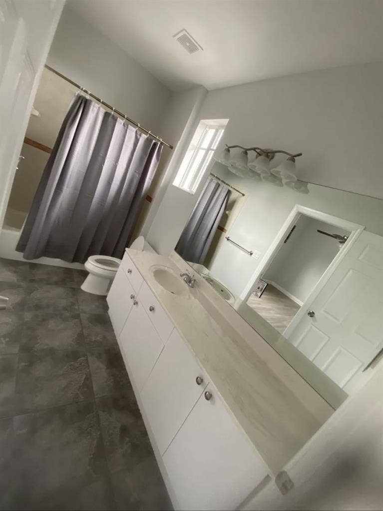 Second Master Room for Rent