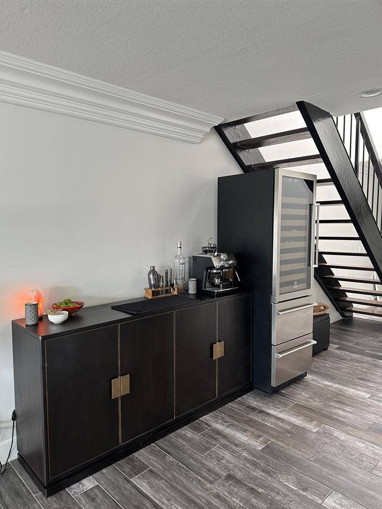 Private Room in Waterfront Townhome