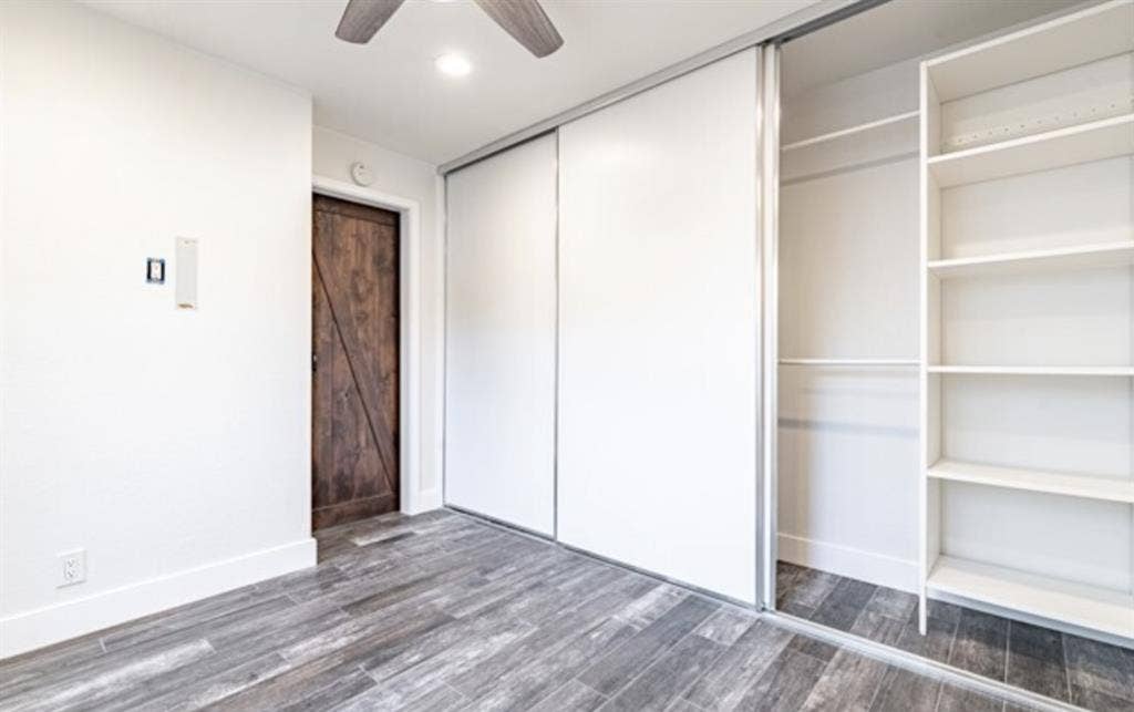 Private Room in Waterfront Townhome