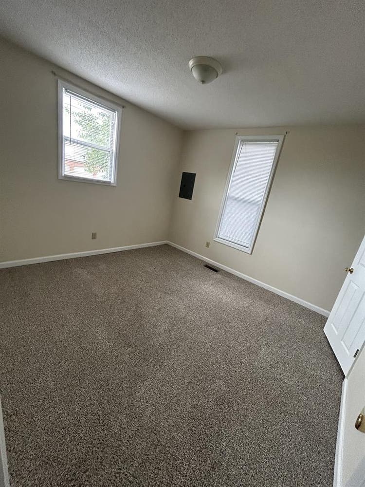 Take Over my Lease for SPRING