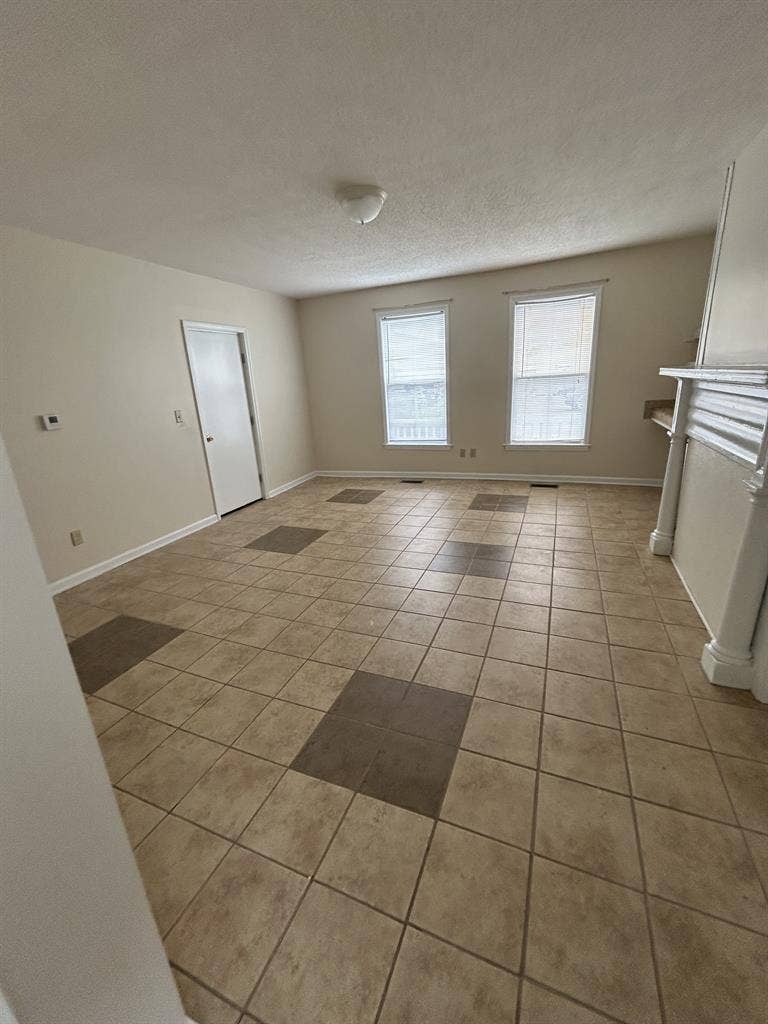 Take Over my Lease for SPRING