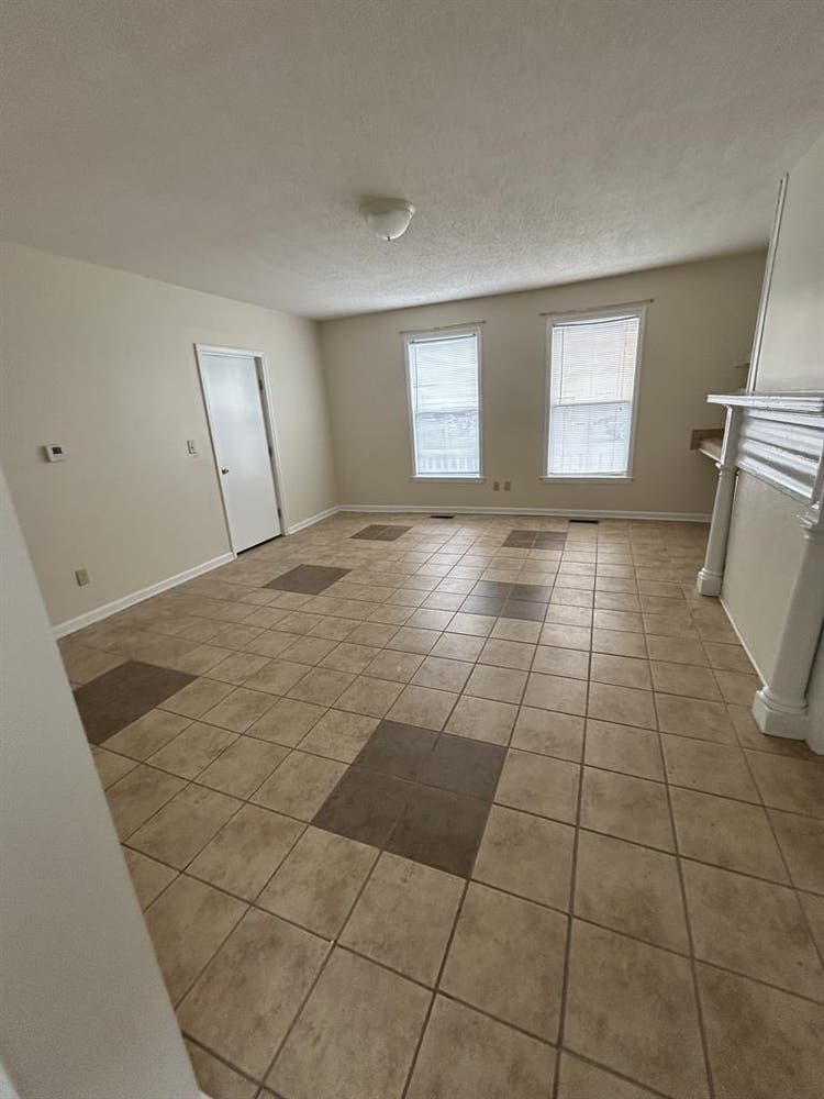 Take Over my Lease for SPRING