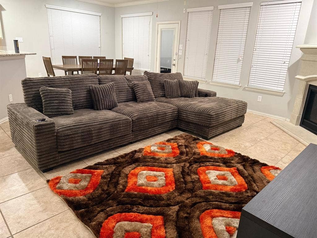 Bed Space Available (FEMALES ONLY)