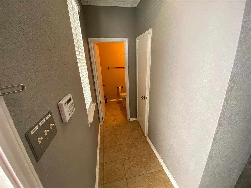 Master Bedroom - 1st Month Discount