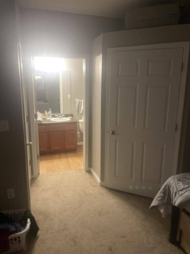 Hillplace Apartments-Lease takeover