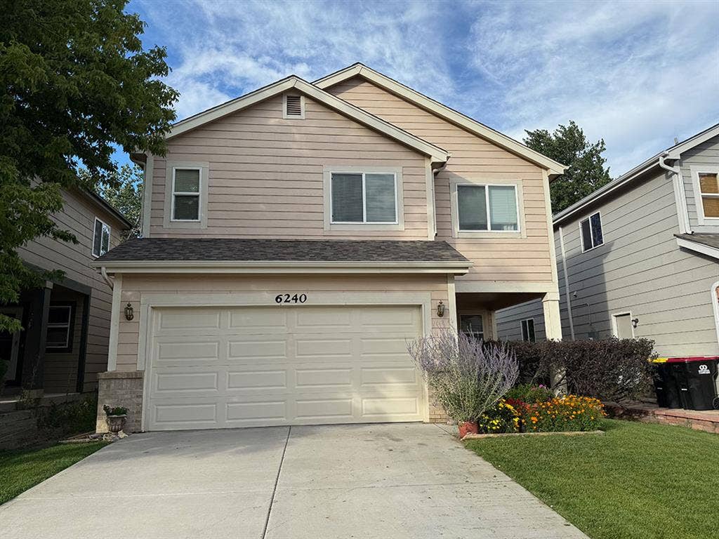 Room for Rent - move in immediately