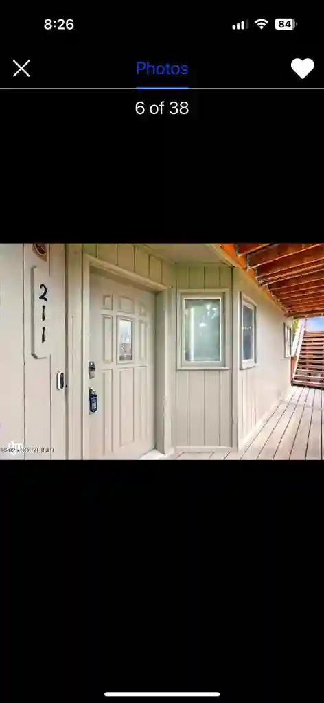 Looking for roommate