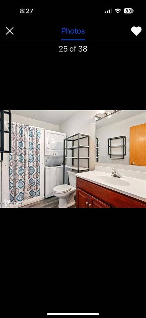 Looking for roommate