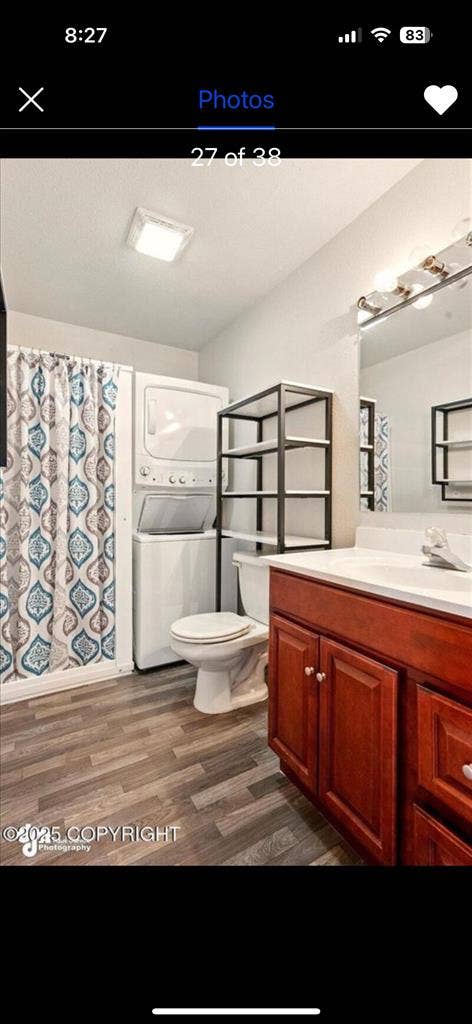 Looking for roommate