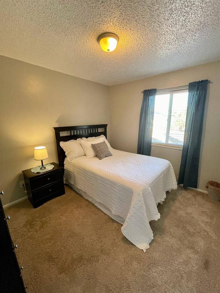 Furnished Room for Rent!