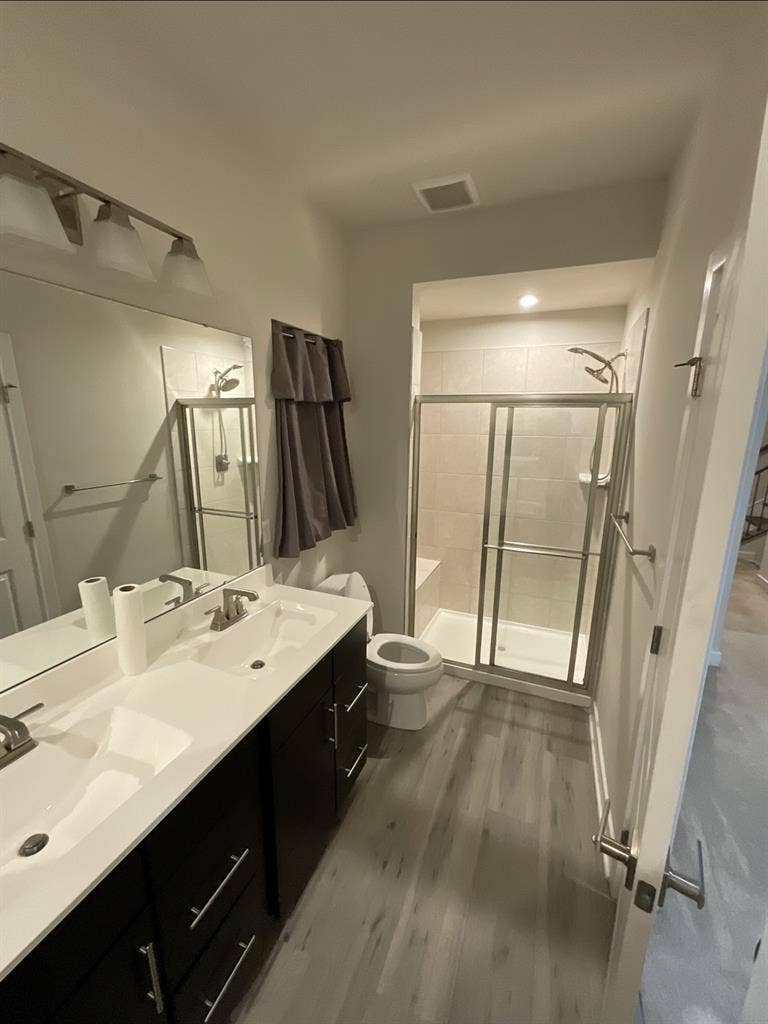 Luxury Master Suite by Metro DC!