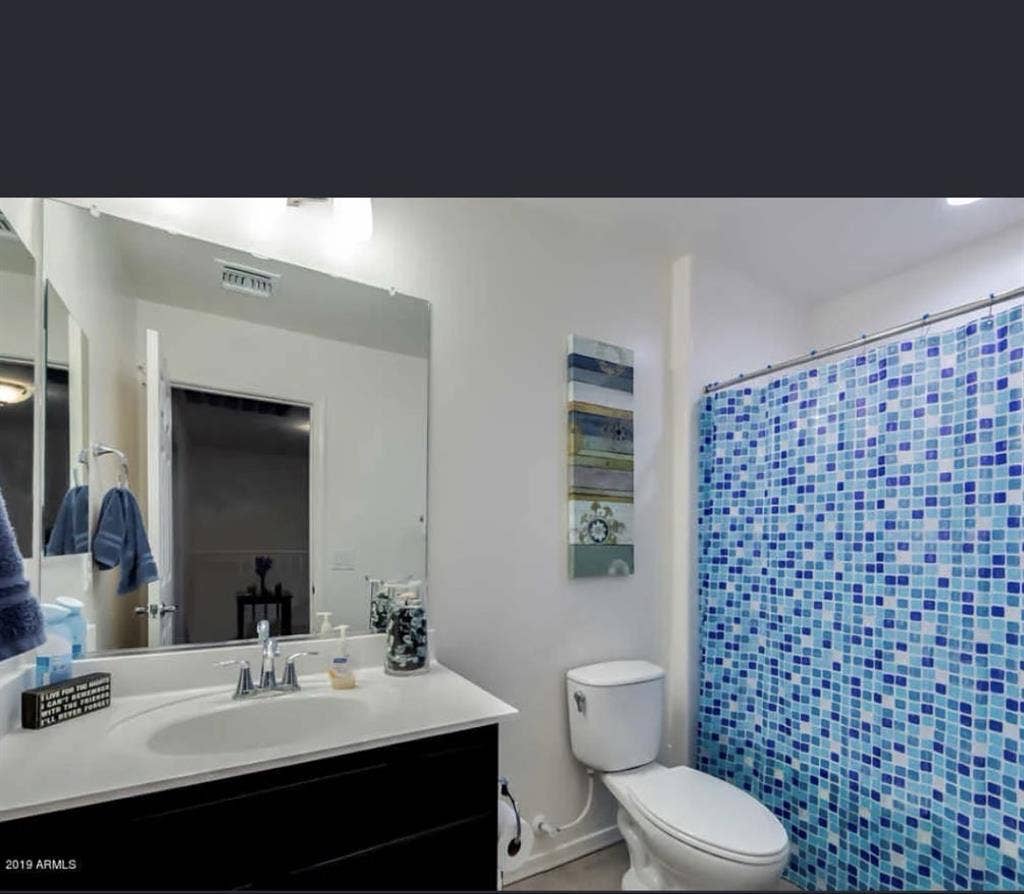 Room in Mesa for rent townhouse