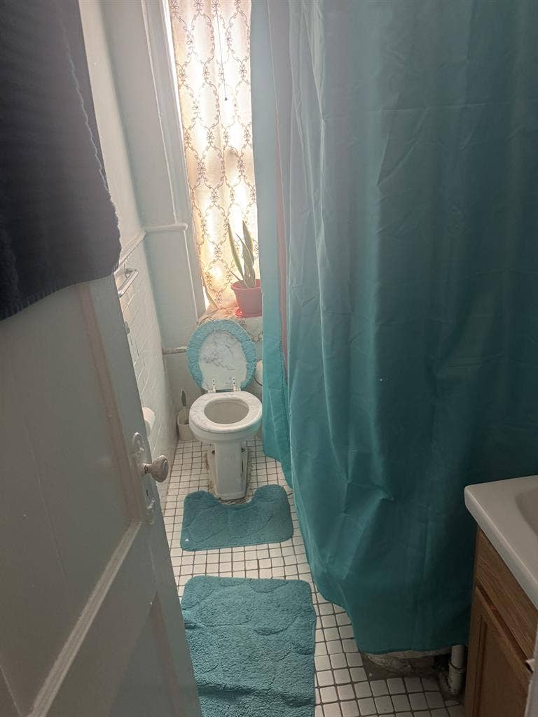 $/mo - Private Room